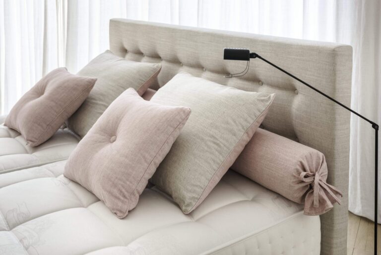 Panel-met-knopen-3-scaled